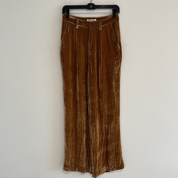 Reformation Wes Gold Silk Velvet Blend Wide Leg Pants - Picture 1 of 9